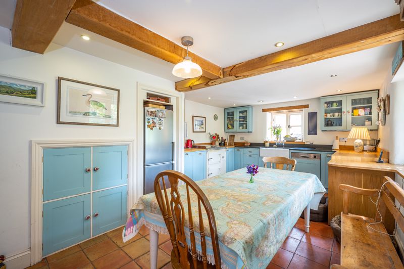 Kitchen/Dining Room- click for photo gallery